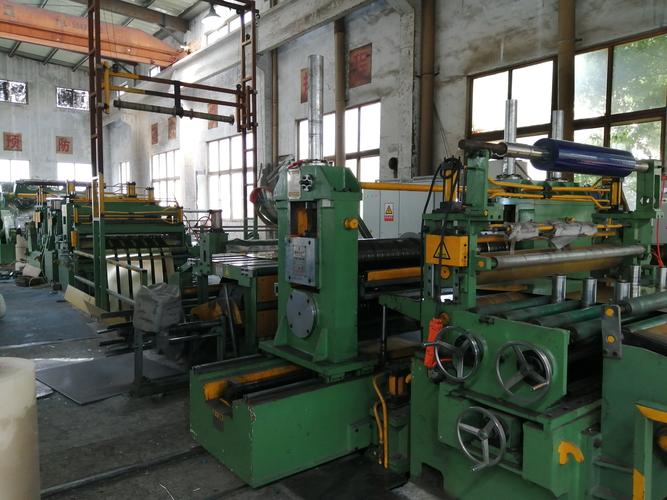 在现代商贸流通体系中，多品类产品的协同销售已成为企业拓展市场、提升综合竞争力的重要方式。以塑料包装制品、五金产品、电子产品、金属材料、机械设备、建材以及包装材料及制品的销售为核心业务，并辅以自营模式的深度运营，能够构建起覆盖工业生产与消费市场的完整供应链服务体系。这一业务组合既体现了对基础工业品领域的全面布局，也突出了企业在包装材料细分市场中的自主经营能力。